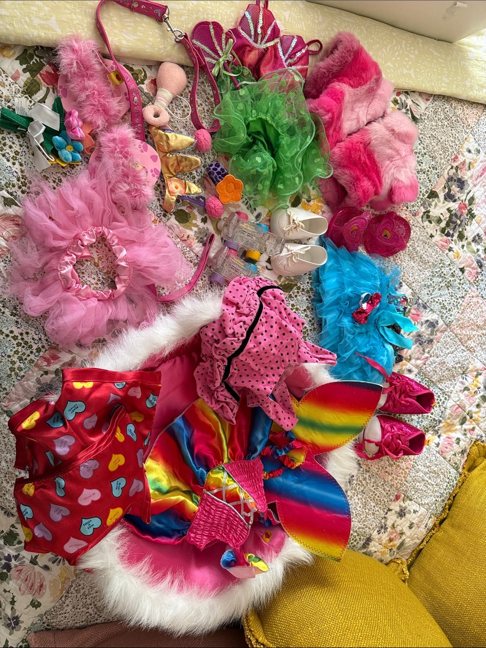 Build-a-bear outfits - lot